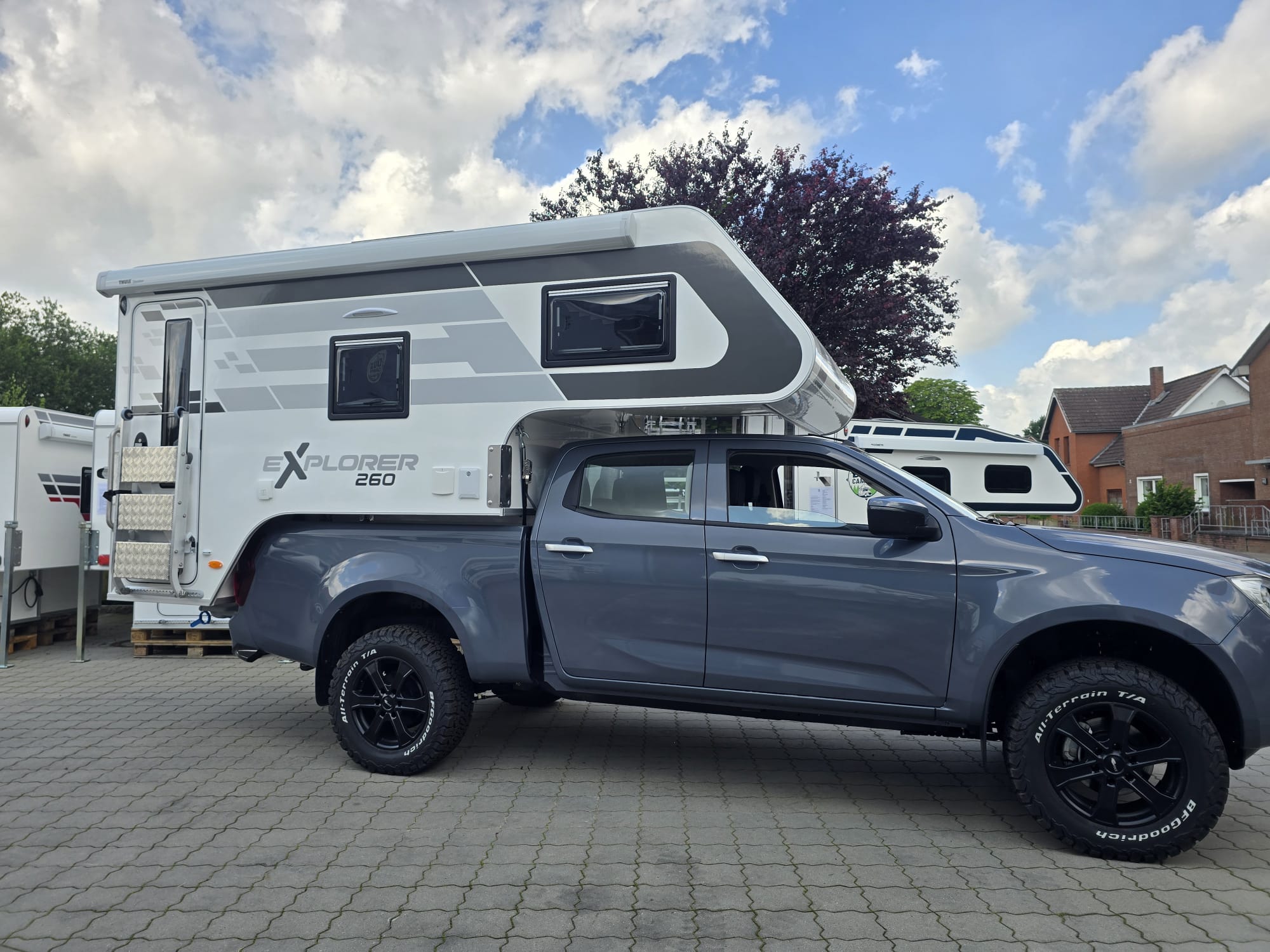 Dux Camper Explorer 240/260 Comfort Spezial Wohnkabine